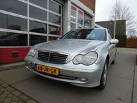 tweedehands Mercedes C180 K. ELEGANCE Motorschade! Trekhaak afneembaar