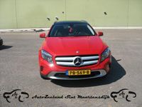 tweedehands Mercedes GLA200 Ambition panorama dak