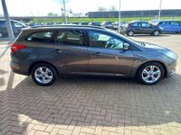 tweedehands Ford Focus Wagon 1.0 Lease Edition, Airco, Multimedia systeem, Navigatie, Cruise control, Stoelverwarming, Parkeersensoren, Lichtmetalen velgen, Elektrische ramen en spiegels, Nette auto, BOVAG