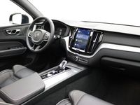 tweedehands Volvo XC60 2.0 Recharge T6 AWD Ultimate Dark / Pano dak / Rondom camerazicht / Adap. Cruise