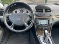 tweedehands Mercedes 240 E-KLASSE Combi2.6 V6 Classic AUTOMAAT LEDER