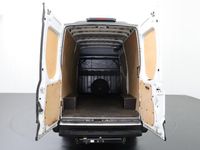 tweedehands Iveco Daily 35S14 L2H2 | 3500Kg Trekhaak | Airco | 3-Persoons | Betimmering
