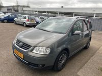 tweedehands VW Touran 1.6-16V FSI Trendline NIEUWE APK *