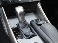 tweedehands Lexus IS300h Business Line Limited Automaat 223pk | Navigatie | Lederen bekleding | Xeno