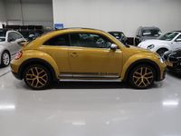 Occasion VW Beetle Dune 105 PK (77 kW) 2017 Geel Hatchback