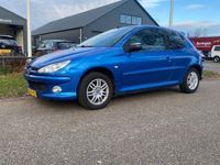 Occasion Peugeot 206 Forever 75 PK (55 kW) 2007 Blauw Hatchback
