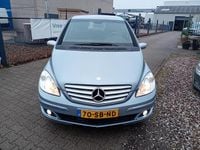 Occasion Mercedes B170 116 PK (85 kW) 2005 Blauw (metallic) MPV
