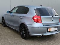 tweedehands BMW 120 1-SERIE i High Executive | Automaat | Navi | LCi model