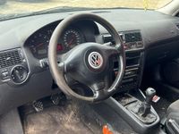 tweedehands VW Golf IV 2.3 V5 Highline | Nieuw binnen! | 5 cilinder | Cruise control | Trekhaak