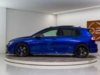 Occasion VW Golf VIII R 333 PK (244 kW) 2025 Blauw Hatchback