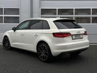 tweedehands Audi A3 Sportback 1.2 TFSI Ambition / S-Tronic / Xenon / 18 Inch / Stoelverwarming / Led / Climate Control / Cruise Control /