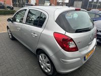 tweedehands Opel Corsa 1.2-16V Essentia 5 deurs Airco