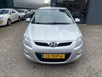 tweedehands Hyundai i20 1.2i Plus 2012 | NW APK | AIRCO | NL AUTO