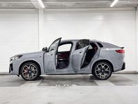 Occasion BMW iX2 150 kW (204 PK) 2024 M brooklyn grau SUV