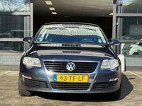 tweedehands VW Passat 2.0 FSI Comfortline / Sedan / Nieuwe APK / NL´se A