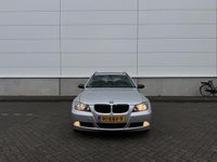 Occasion BMW 318 Basis 143 PK (105 kW) 2008 Grijs Stationwagen