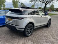 tweedehands Land Rover Range Rover evoque 1.5 P300e AWD R-Dynamic SE / Panoramadak / Camera / Leder / Meridian / 20'' / DAB / Dodehoek