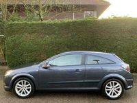 tweedehands Opel Astra GTC 1.6 LM VELGEN/NAP/APK 05-21/NETTE AUTO/