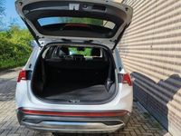 tweedehands Hyundai Santa Fe 1.6 T-GDI HEV Comfort 7p. (Vol opties , Panodak )