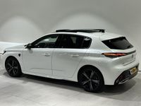 tweedehands Peugeot 308 1.6 HYbrid 225pk GT Pack Business Open dak | 18 inch LMV | lederen bekleding | Navigatie