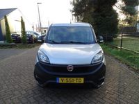 Occasion Fiat Doblò 105 PK (77 kW) 2018 Grijs MPV