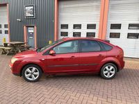 Occasion Ford Focus Futura 116 PK (85 kW) 2007 Oranje Hatchback
