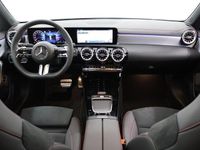 tweedehands Mercedes CLA180 Shooting Brake | AMG Line | Nightpakket | Panorama