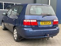 tweedehands Kia Carens 1.6-16V LX Airco