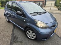 Occasion Toyota Aygo 68 PK (50 kW) 2009 Blauw Hatchback