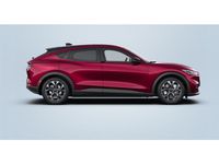 Nieuw Ford Mustang Mach-E 197 kW (269 PK) 2025 Molten magenta SUV