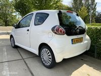 tweedehands Toyota Aygo 1.0-12V Access*LEESTEKST*