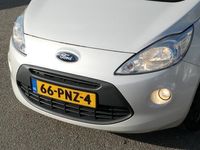 tweedehands Ford Ka 1.2 Titanium X start/stop NL, Boekjes, Parelmoer, Airco, LM .. PRACHT kleur, mooie Sportwielen, Audio, enz. ..