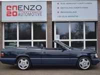 tweedehands Mercedes 320 E-KLASSE CabrioletTwo-tone Nieuwstaat Vol opties