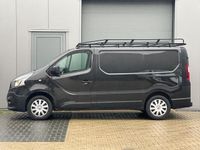 tweedehands Renault Trafic 1.6 dCi T27 L1H1 Comfort Navigatie Trekhaak Airco 3 Persoons Parkeersensor achter Volledig onderhouden