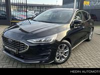 Nieuw Ford Focus Titanium 125 PK (91 kW) 2025 Zwart Hatchback