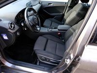 Occasion Mercedes B180 Business 123 PK (90 kW) 2017 Grijs MPV