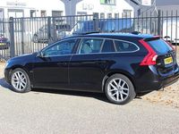 Occasion Volvo V60 Momentum 114 PK (83 kW) 2014 Zwart Stationwagen