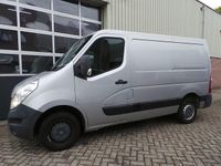 Occasion Renault Master 101 PK (74 kW) 2014 Zilver Van