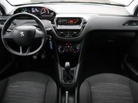 tweedehands Peugeot 208 1.6 BlueHDi Access | Trekhaak | 4-Seizoensbanden |