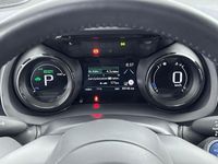 Occasion Toyota Yaris Executive 116 PK (85 kW) 2021 Blauw Hatchback