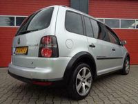 tweedehands VW Touran 1.4 TSI Cross, Vol leder, Navi, Cruise, Clima!