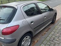 Occasion Peugeot 206 75 PK (55 kW) 2001 Grijs Hatchback