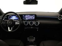 tweedehands Mercedes CLA180 Coupé Luxury Line | Sfeerverlichting | Parkeerpakk