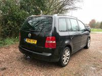 tweedehands VW Touran 2.0 TDI Highline Nieuwe banden + APK