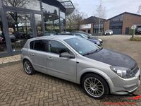 Occasion Opel Astra Elegance 105 PK (77 kW) 2005 Grijs Hatchback