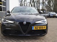 Occasion Alfa Romeo Giulia Super 200 PK (147 kW) 2017 Zwart (metallic) Sedan