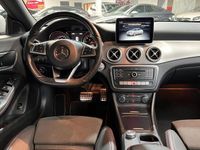 tweedehands Mercedes CLA180 Ambition AMG | Panoramadak | Apple car play | NL g