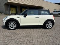 Occasion Mini Cooper D Business 116 PK (85 kW) 2016 Wit Hatchback