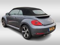 tweedehands VW Beetle Cabriolet 1.2 TSI Design BlueMotion / Navigatie / Parkeerhul