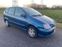 tweedehands Nissan Almera Tino 1.8 Ambience airco